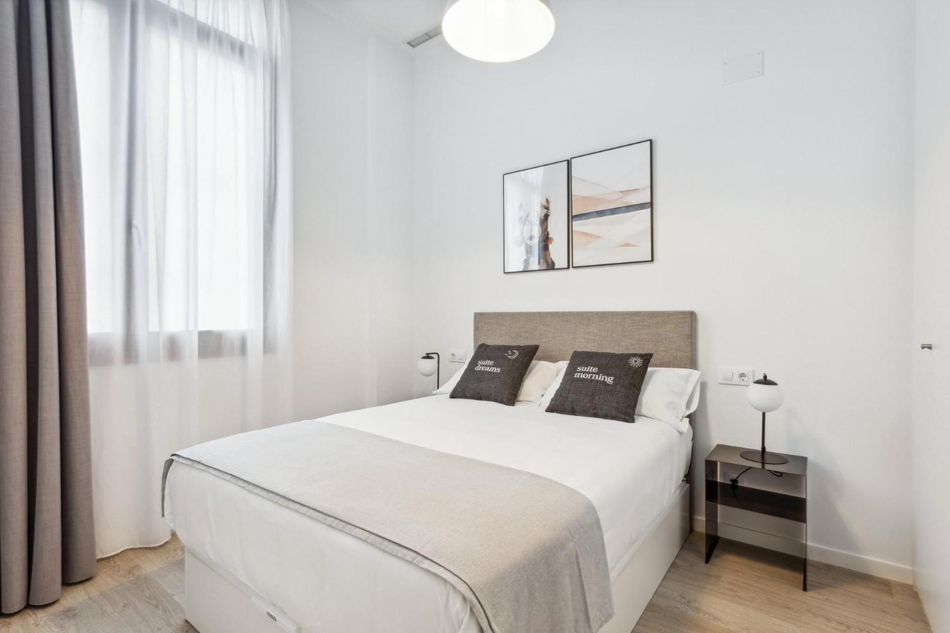 Limehome Valencia Calle De Cadiz الغرفة الصورة