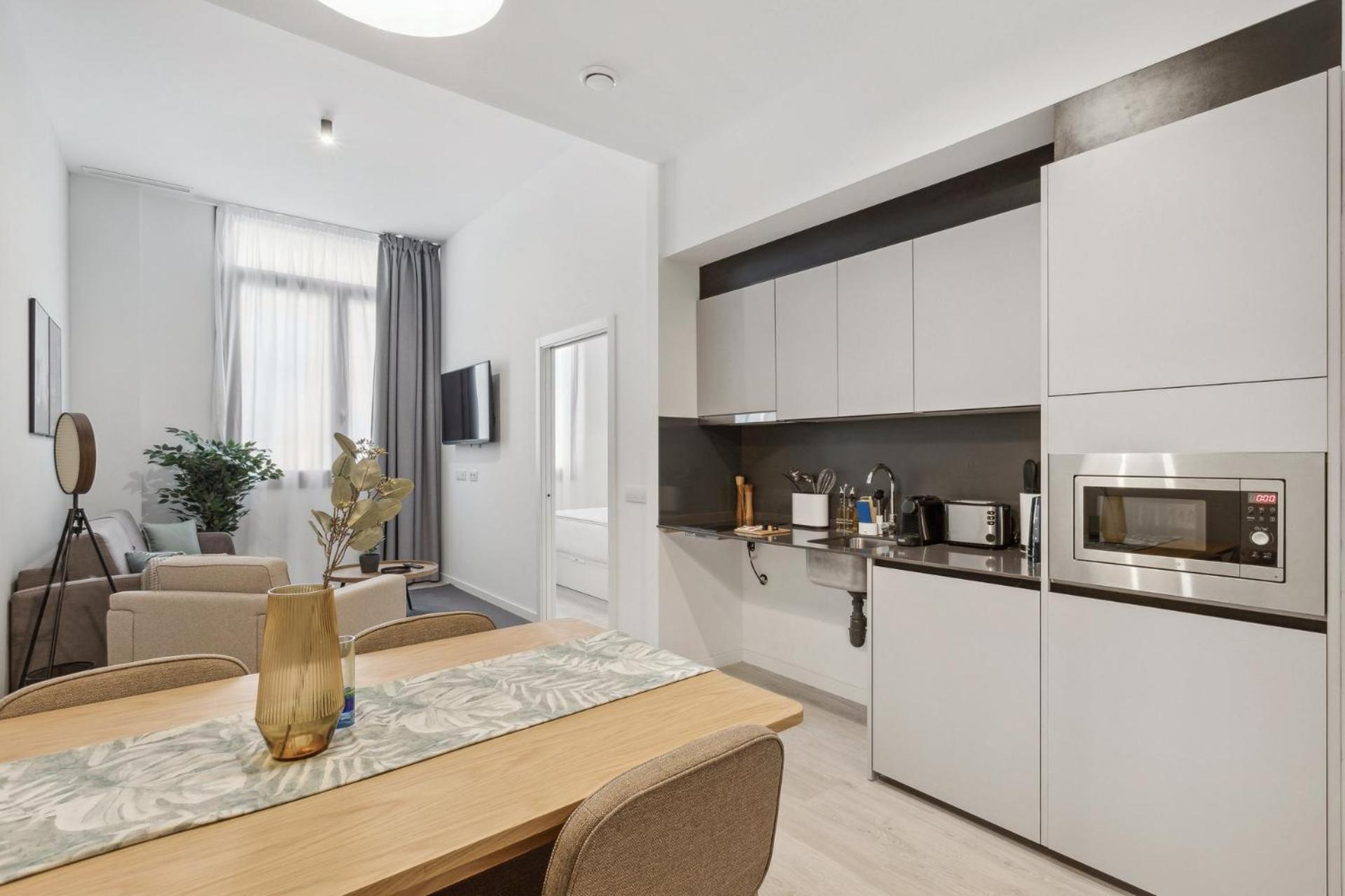 Limehome Valencia Calle De Cadiz الغرفة الصورة
