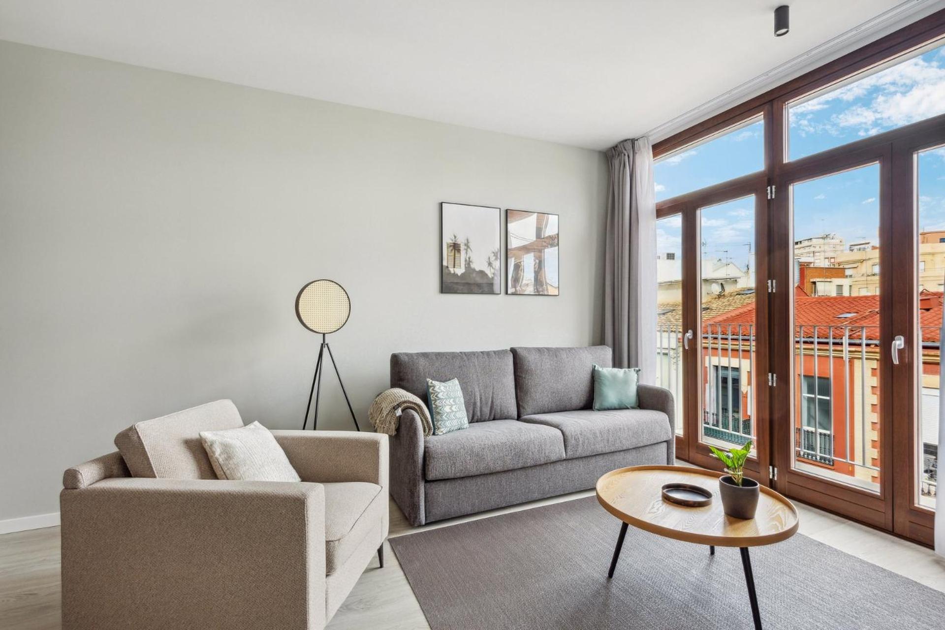 Limehome Valencia Calle De Cadiz المظهر الخارجي الصورة